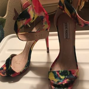 Steve Madden Vibrant Multicolor Heels